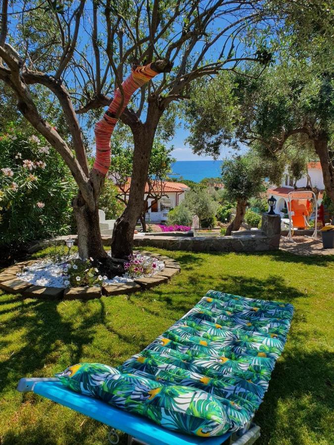 Villa Sweethouse Pula Porto Columbu - Perd'E Sali Exterior foto